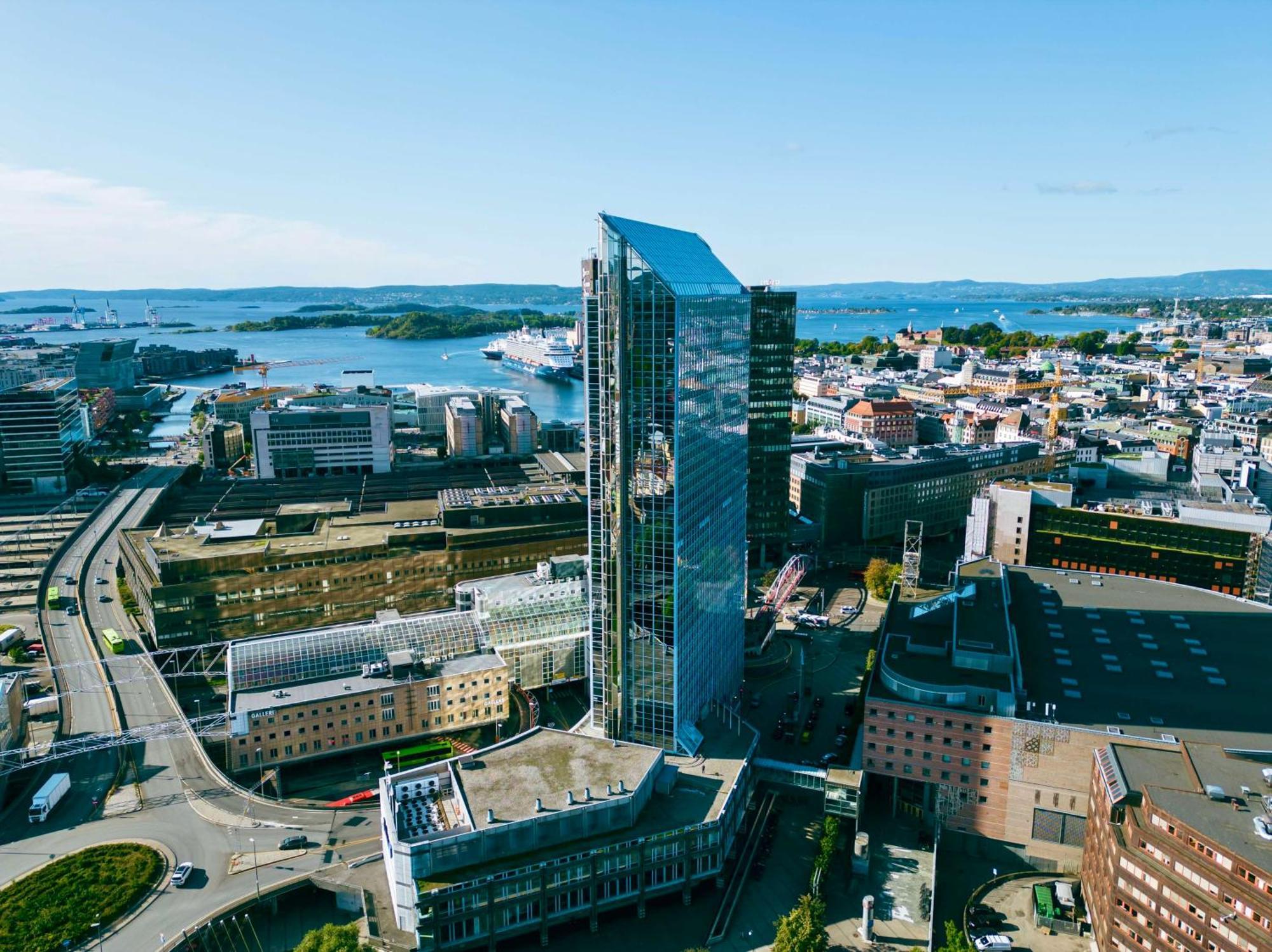 Radisson Blu Plaza Hotel, Осло Екстериор снимка
