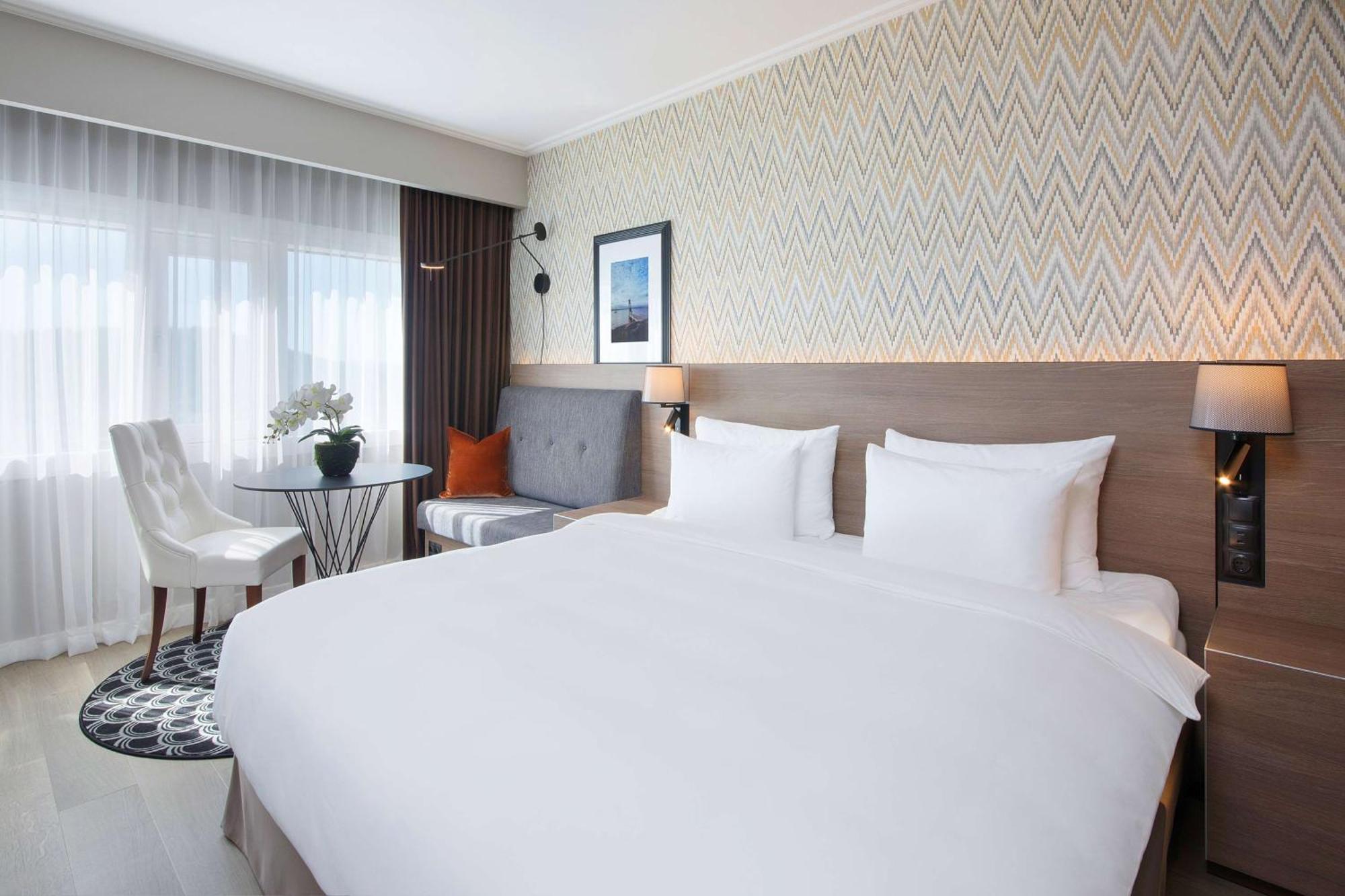 Radisson Blu Plaza Hotel, Осло Екстериор снимка